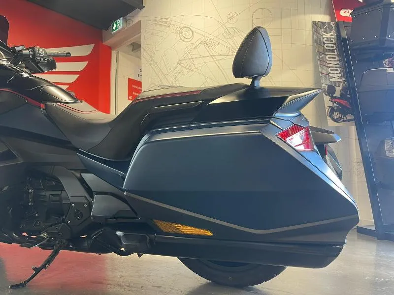 GL 1800 GOLDWING DCT
