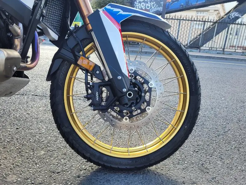 CRF 1100  L AFRICA TWIN