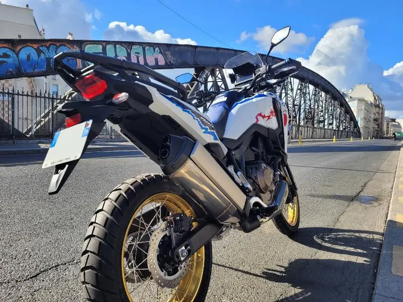 CRF 1100  L AFRICA TWIN