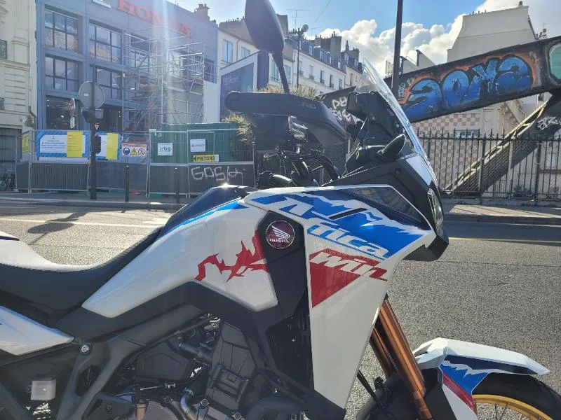 CRF 1100  L AFRICA TWIN