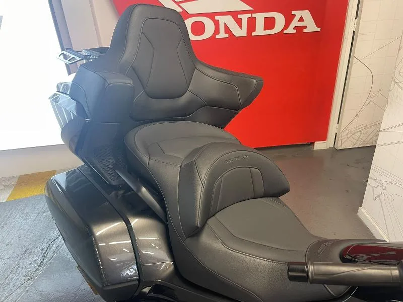 GL 1800 GOLDWING TOURING DCT