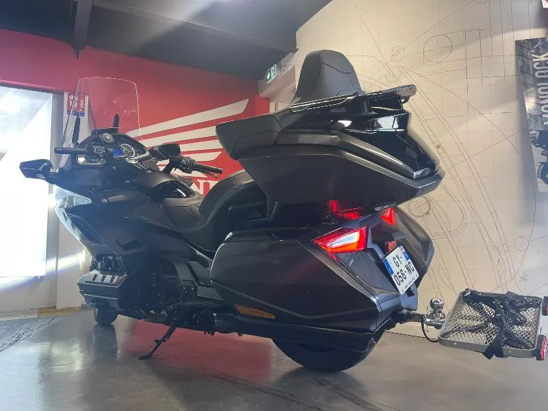 GL 1800 GOLDWING TOURING DCT