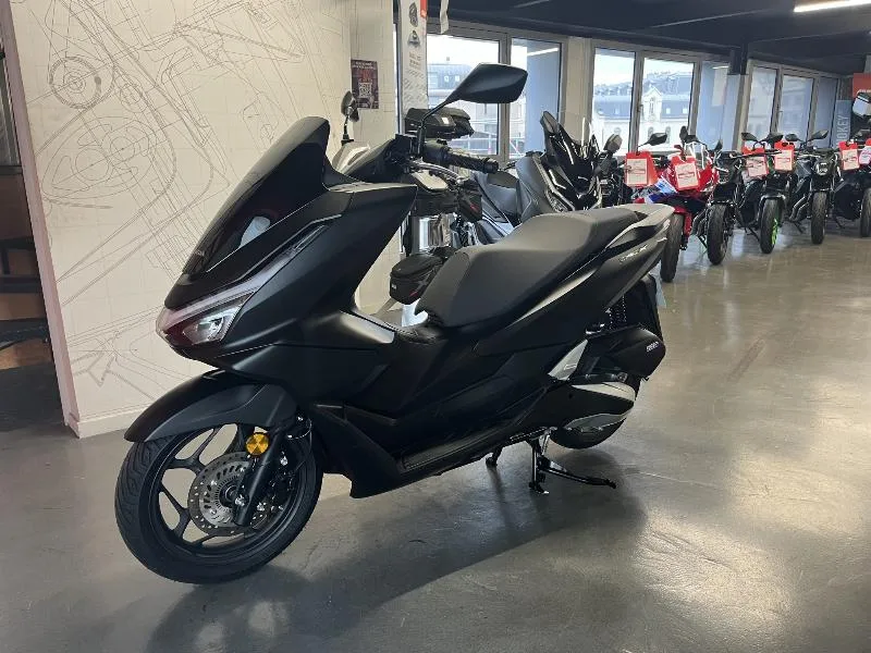 PCX 125