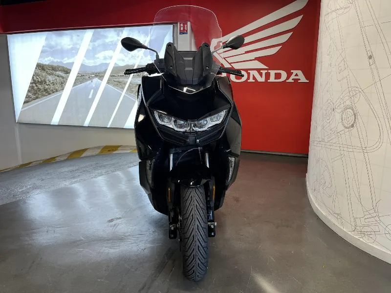 C 400 GT
