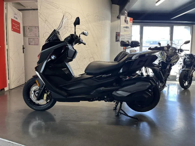 C 400 GT