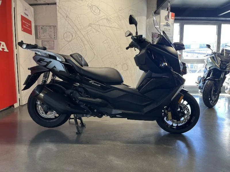 C 400 GT