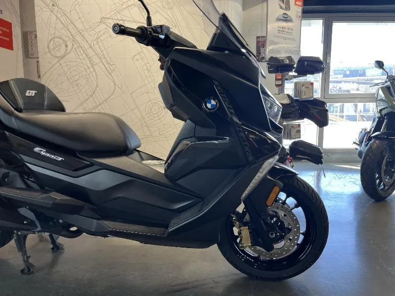 C 400 GT