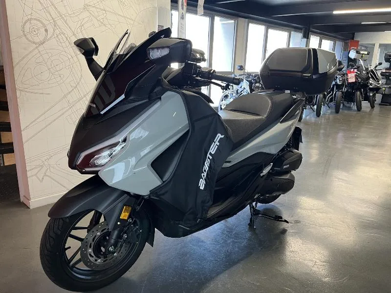 NSS FORZA  125 AD