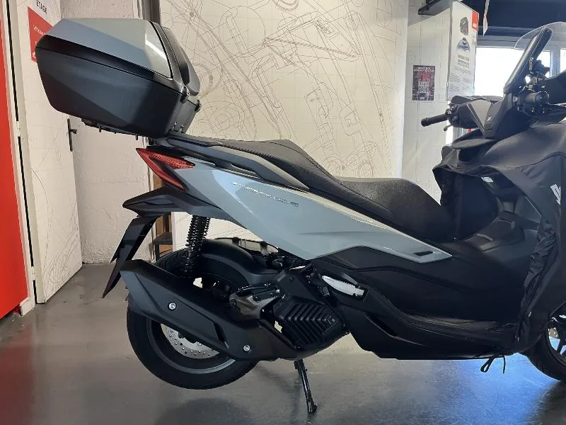 NSS FORZA  125 AD