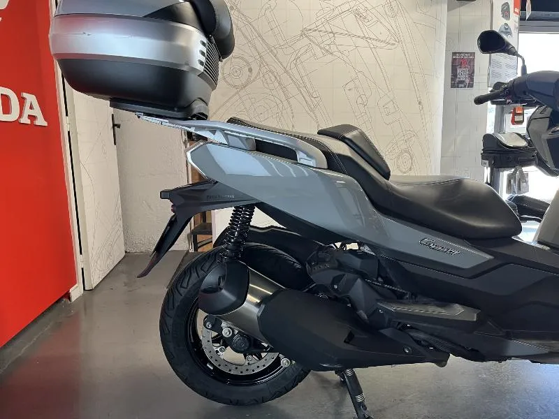 C 400 GT