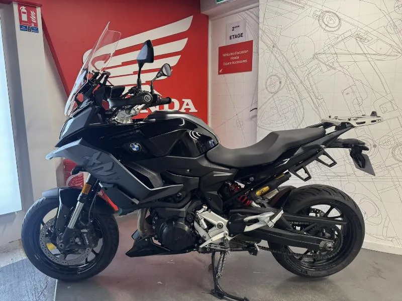 F 900 XR