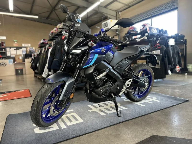 MT125 ABS