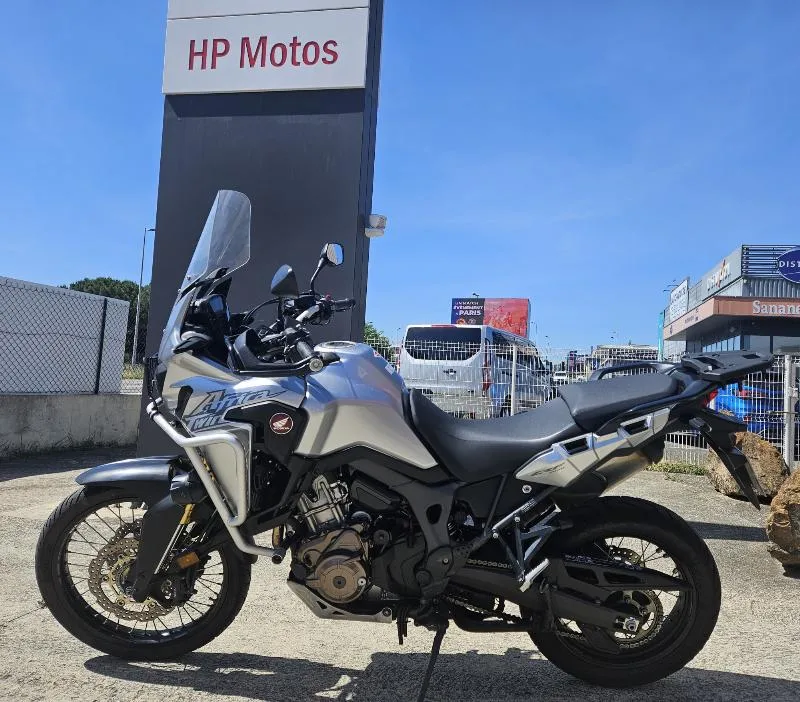 AFRICA TWIN CRF1000D DCT
