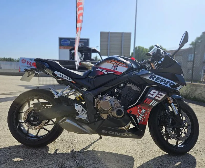 CBR 650  R