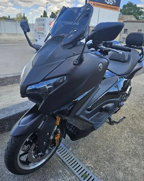 XP TMAX 560 TECH MAX
