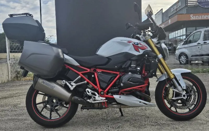 R 1200 R