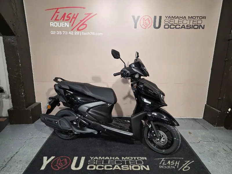 RayZR 125