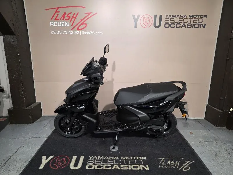 RayZR 125