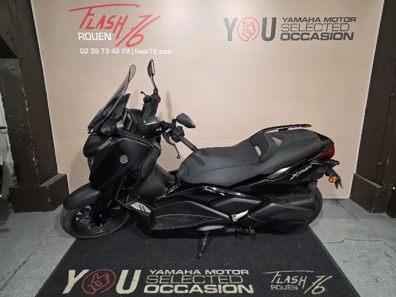 XMAX 300 Tech Max