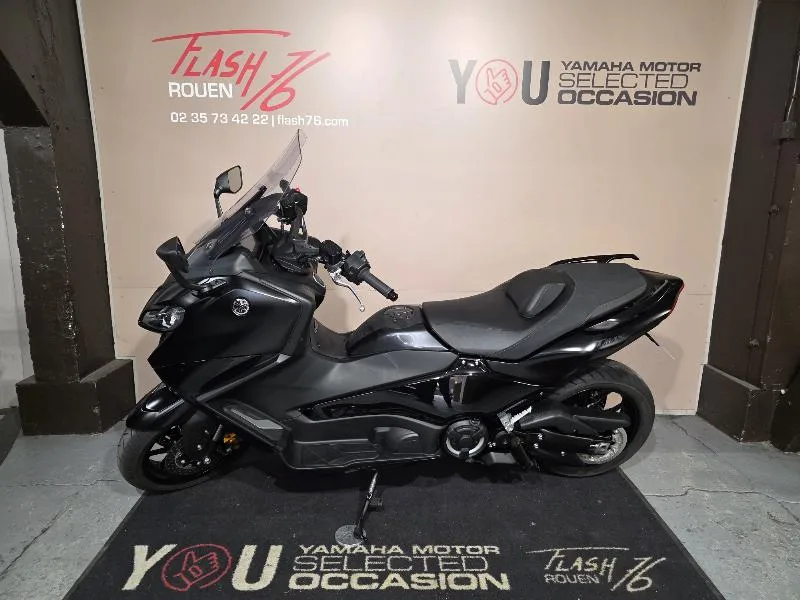 XP TMAX 560 TECH MAX