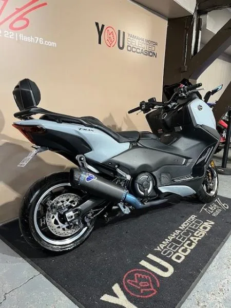XP TMAX 560 TECH MAX