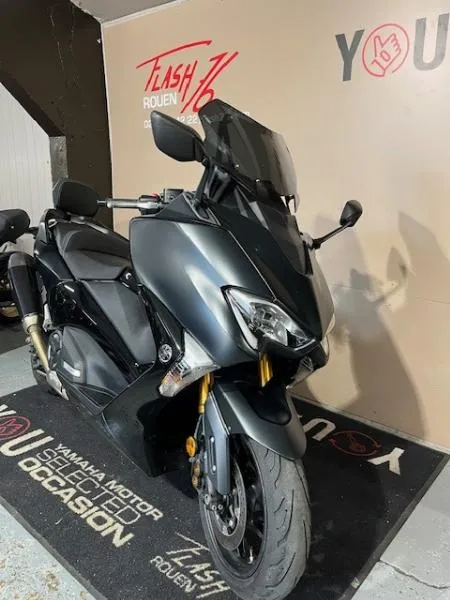 XP TMAX 530 DX
