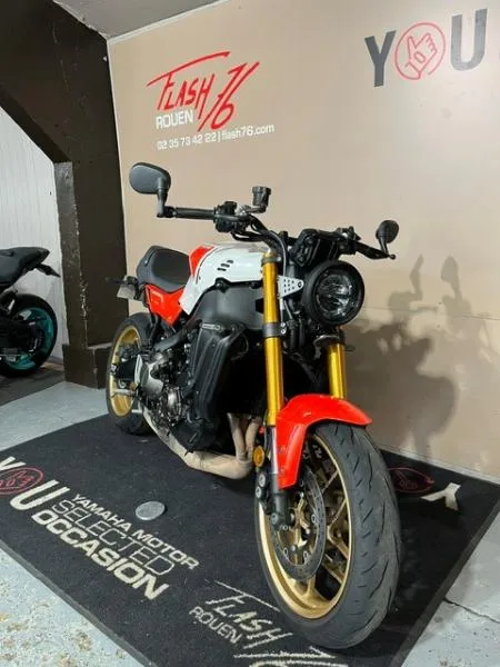 XSR 900