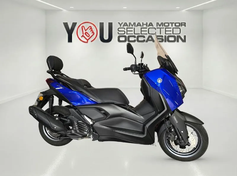 XMAX 125