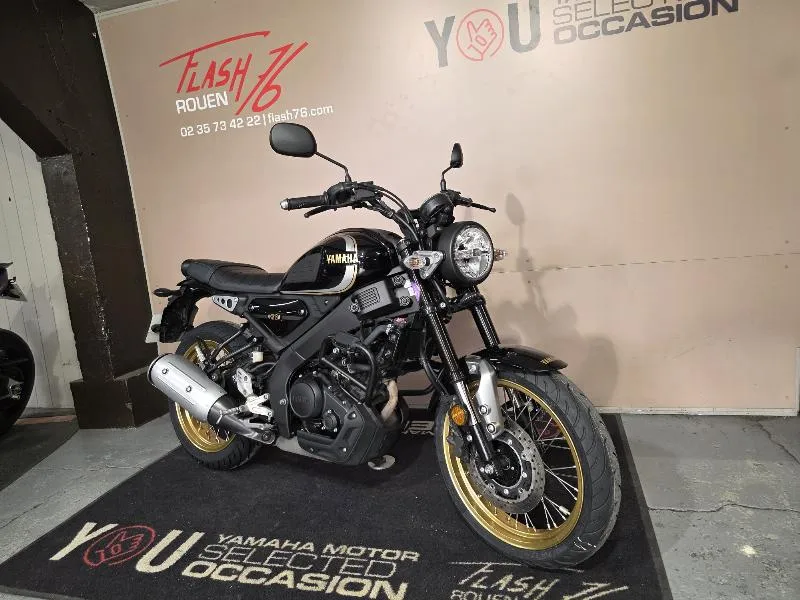 XSR 125 Legacy