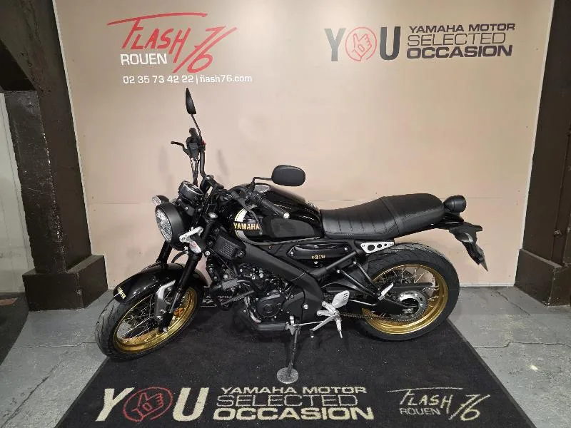 XSR 125 Legacy