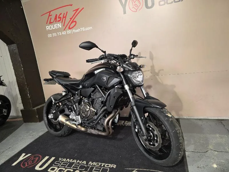 MT07