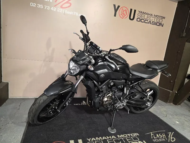 MT07