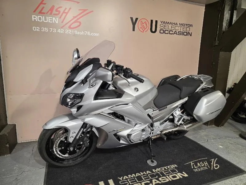 FJR 1300 AE