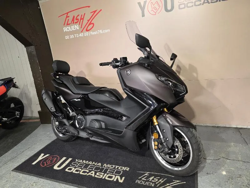 XP TMAX 560 TECH MAX
