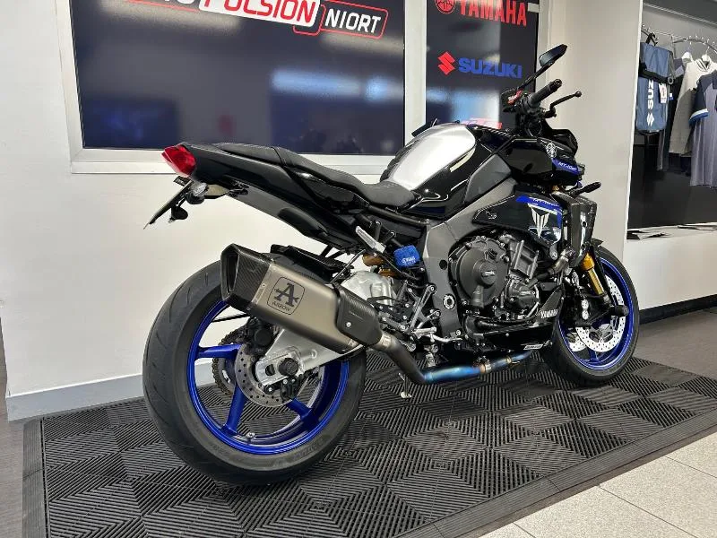 MT10 SP