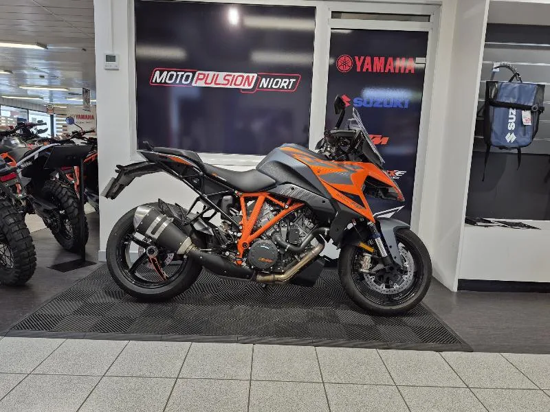 1290 SUPER DUKE GT