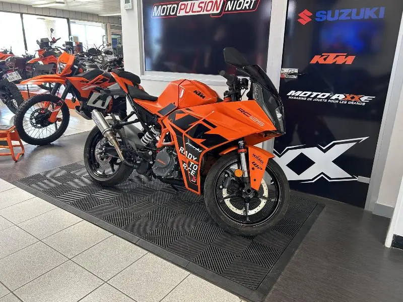 RC 125 2023