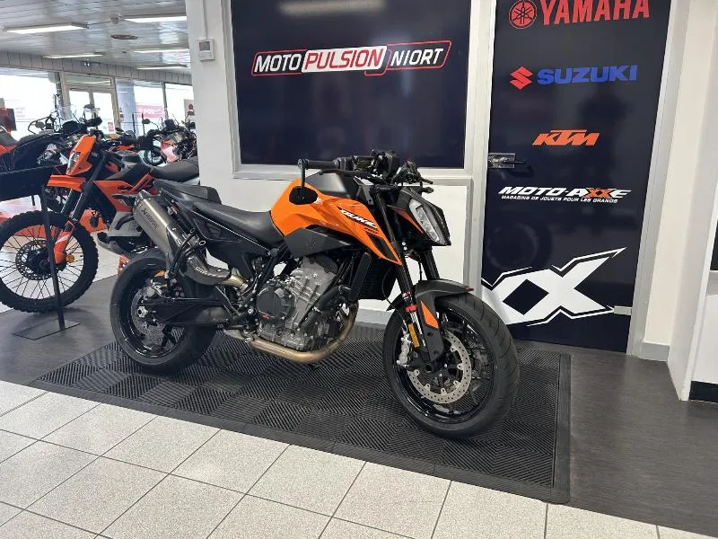 790 DUKE L