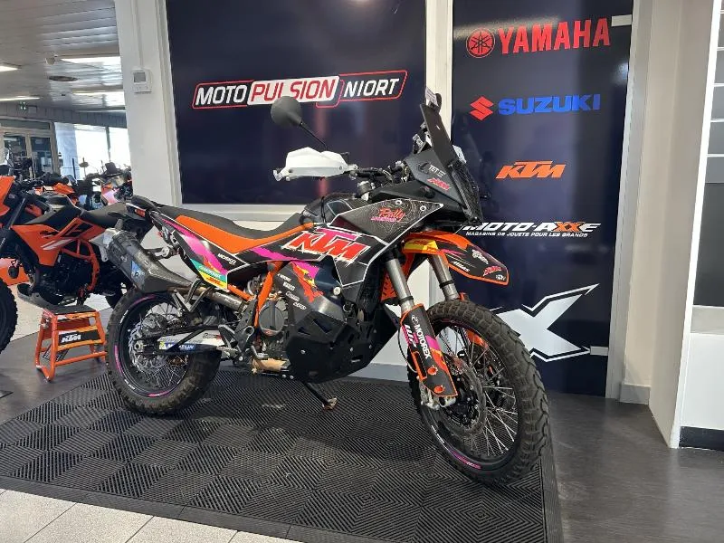 890 ADVENTURE R
