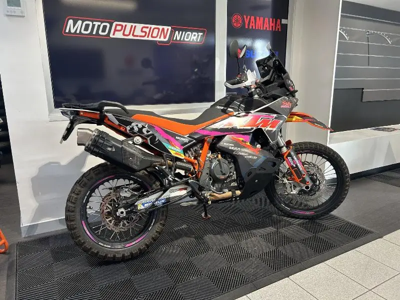 890 ADVENTURE R