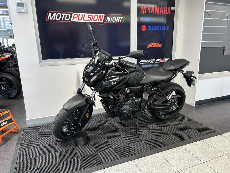 MT07 