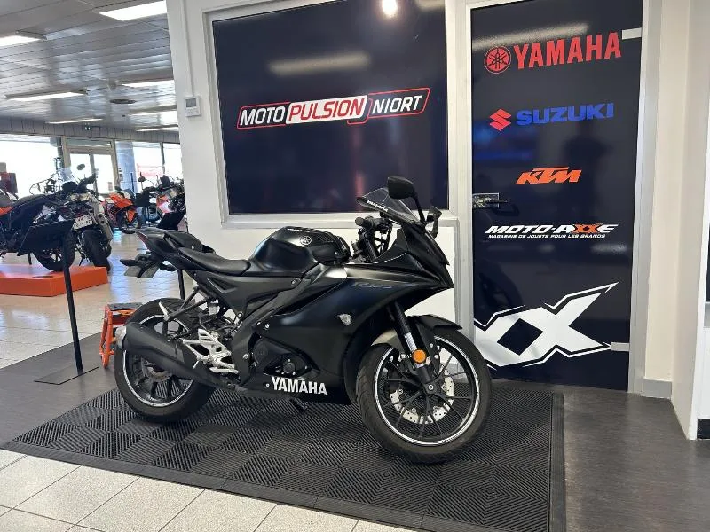 YZFR 125 2023