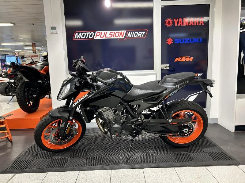 790 DUKE