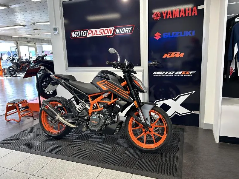 125 DUKE ABS