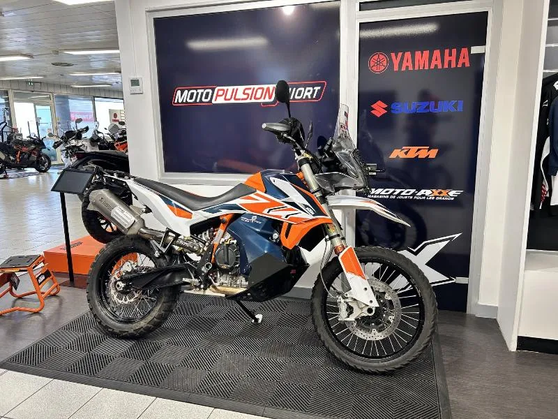 790 ADVENTURE
