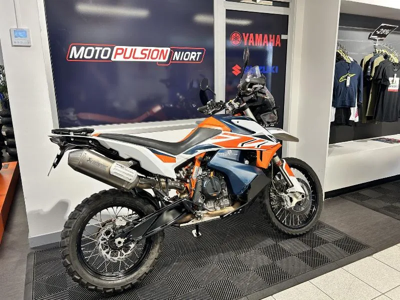 790 ADVENTURE