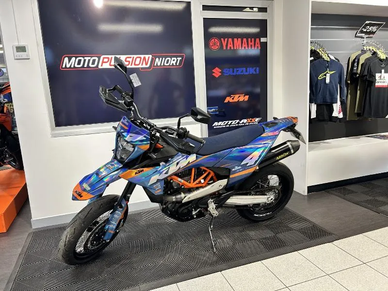 690 SMC R