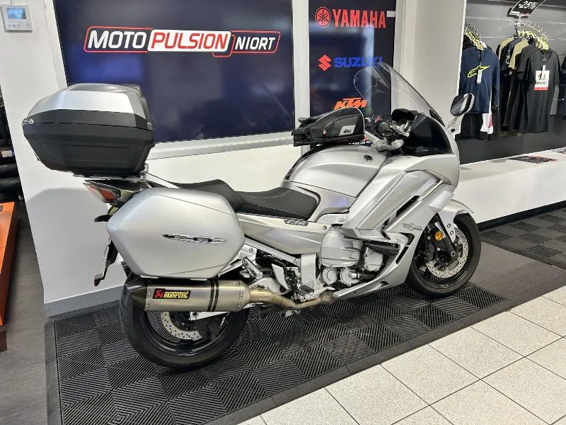 FJR 1300 AE