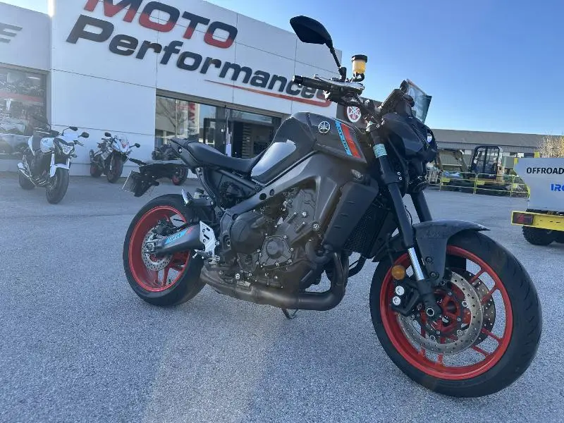 MT09 2021