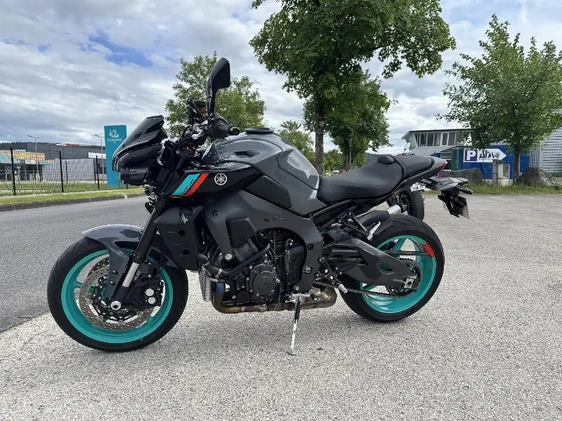 MT10
